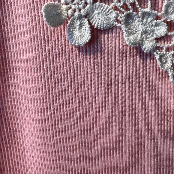 Flower Crochet Pink Tank Top Size S Small - Picture 5 of 6